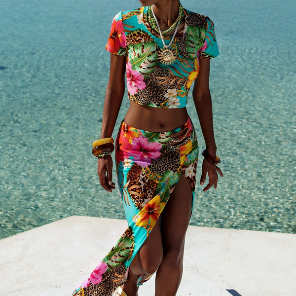VISIONS OF PARADISE - Crop Top & Chain Skirt • Multicolor